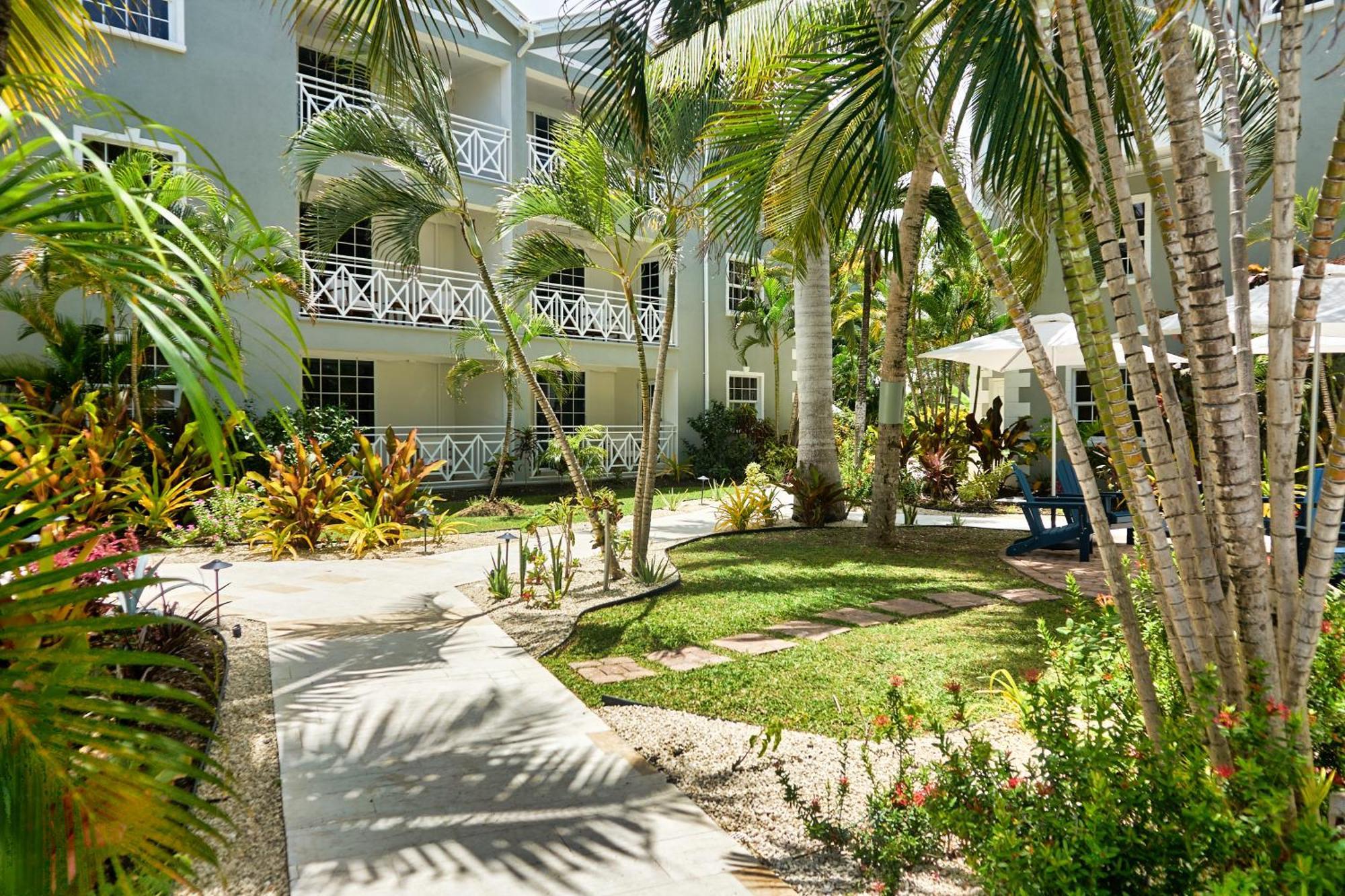 South Point Hotel Inc Christ Church Exterior foto